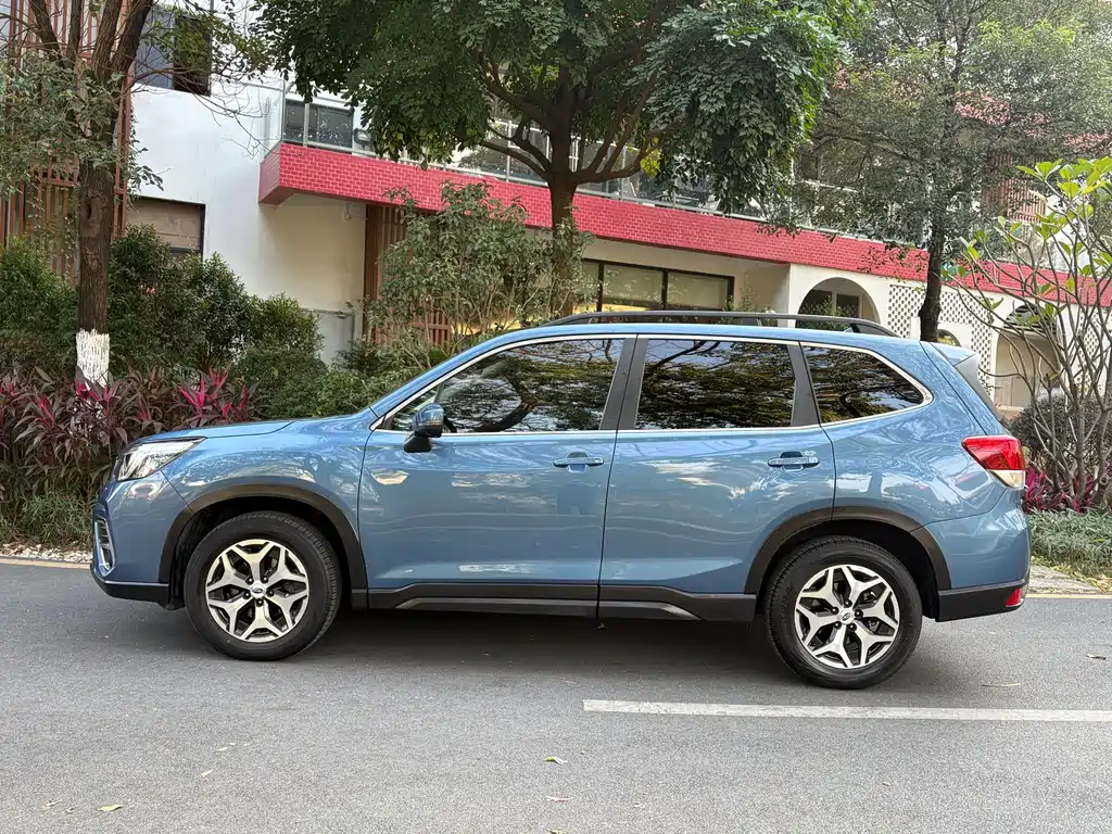 Subaru Forester — миниатюра 3