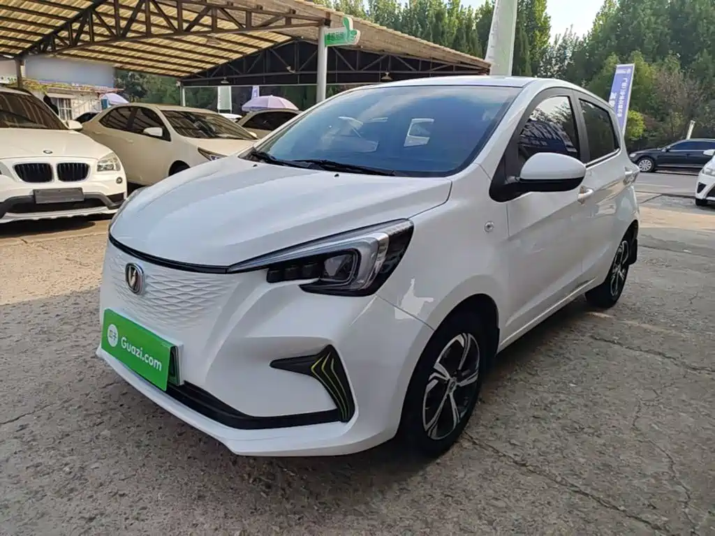 Changan Benben E-Star — миниатюра 2