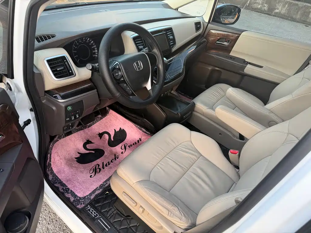 Honda Odyssey 2017 2.4L Luxury