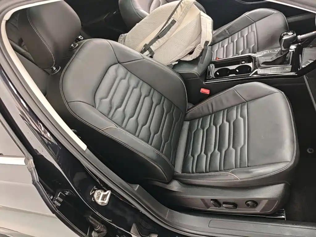 Volkswagen Passat — миниатюра 25