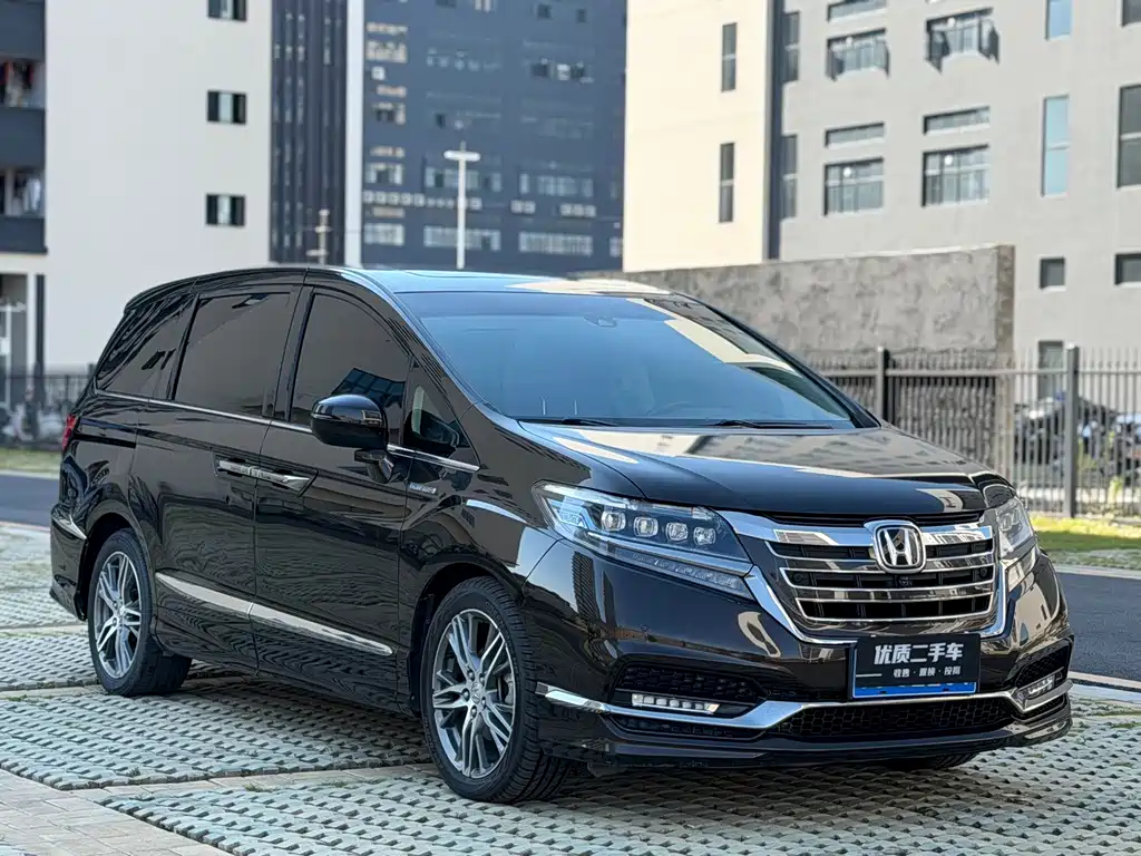Honda Elysion — миниатюра 3