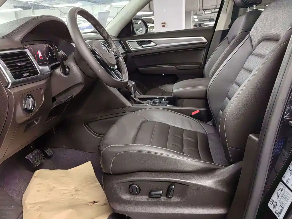 Volkswagen Teramont — миниатюра 10
