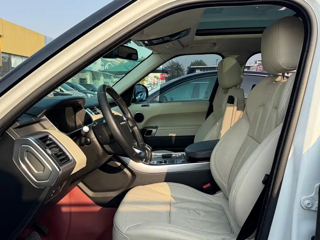 Land Rover Sport — миниатюра 13