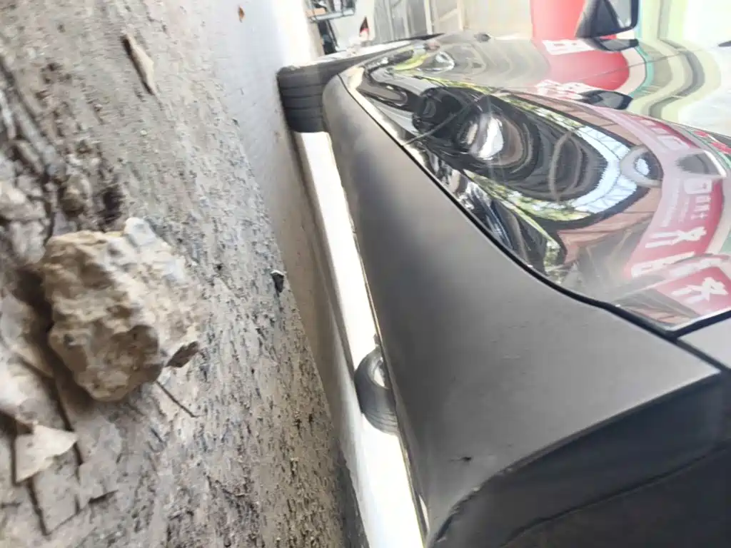 Tesla Model Y — миниатюра 22