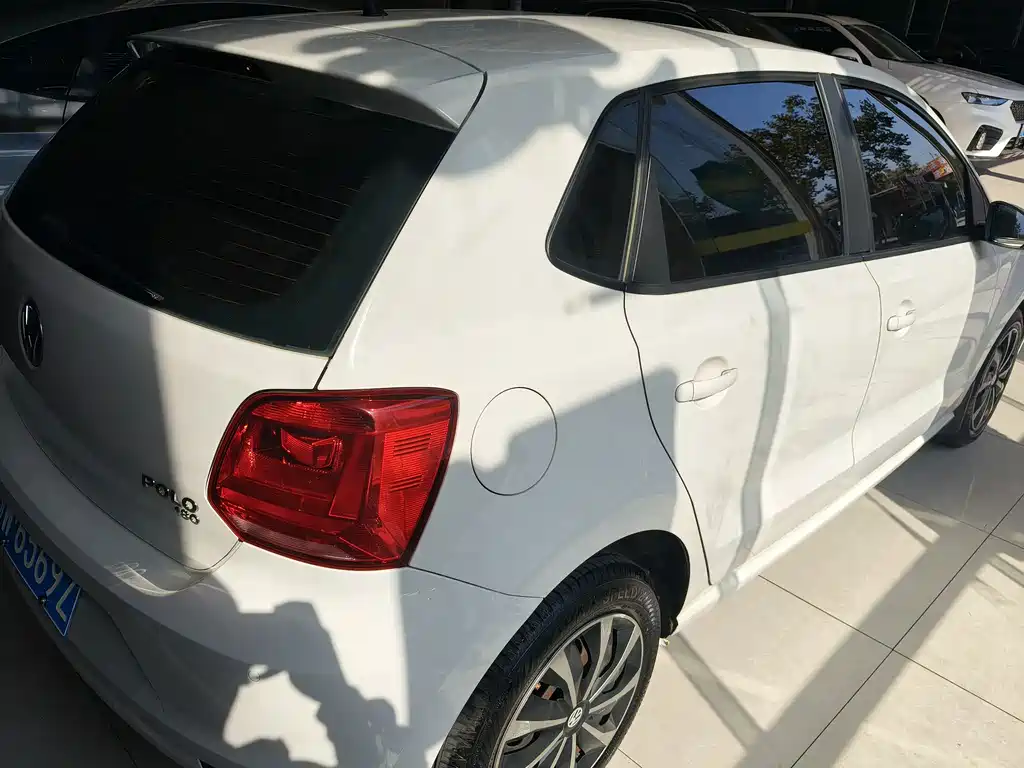 Volkswagen Polo — миниатюра 11