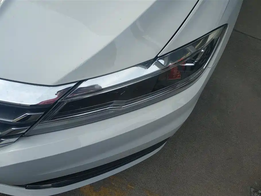 Volkswagen Lavida 2019 1.5L AT VI