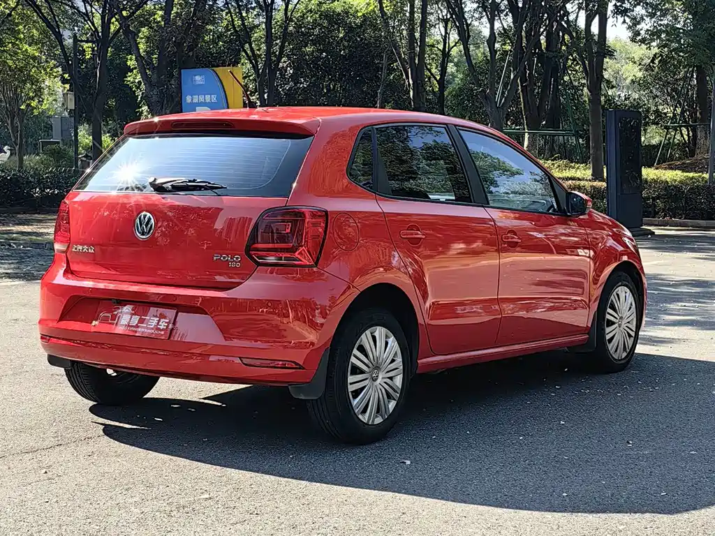Volkswagen Polo — миниатюра 13