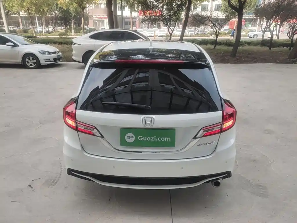 Honda Jade — миниатюра 6