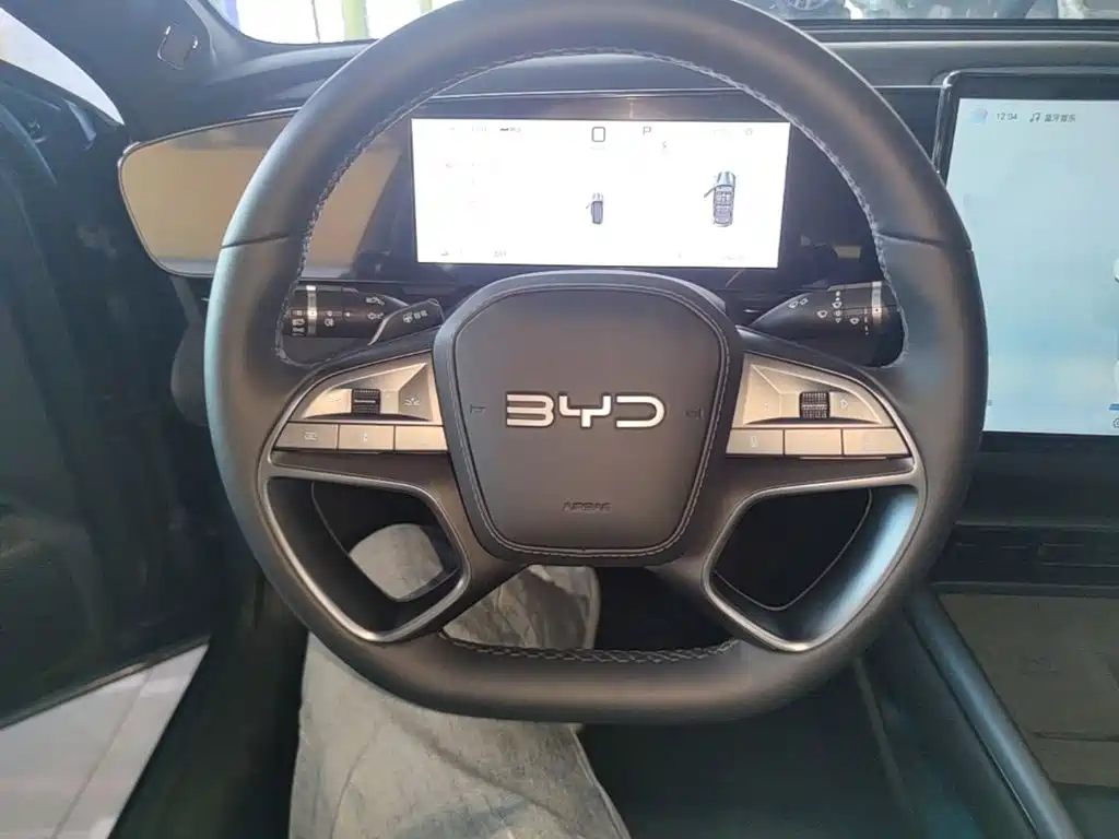 BYD Seal — миниатюра 11
