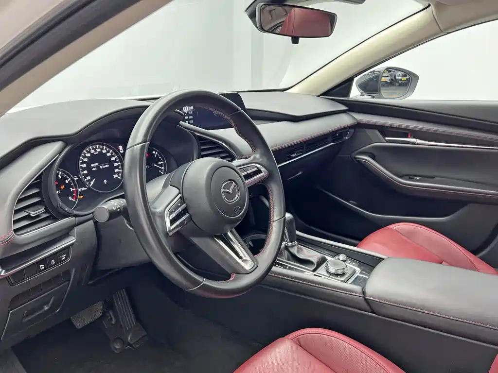 Mazda 3 Axela — миниатюра 13