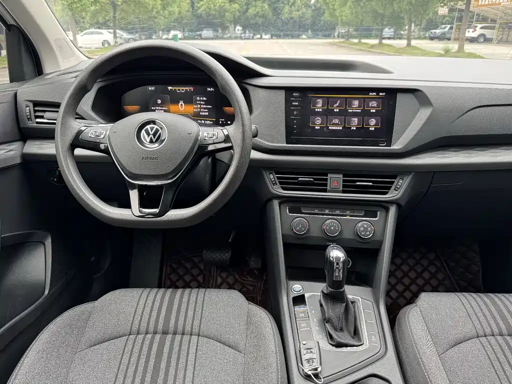 Volkswagen Tharu — миниатюра 11