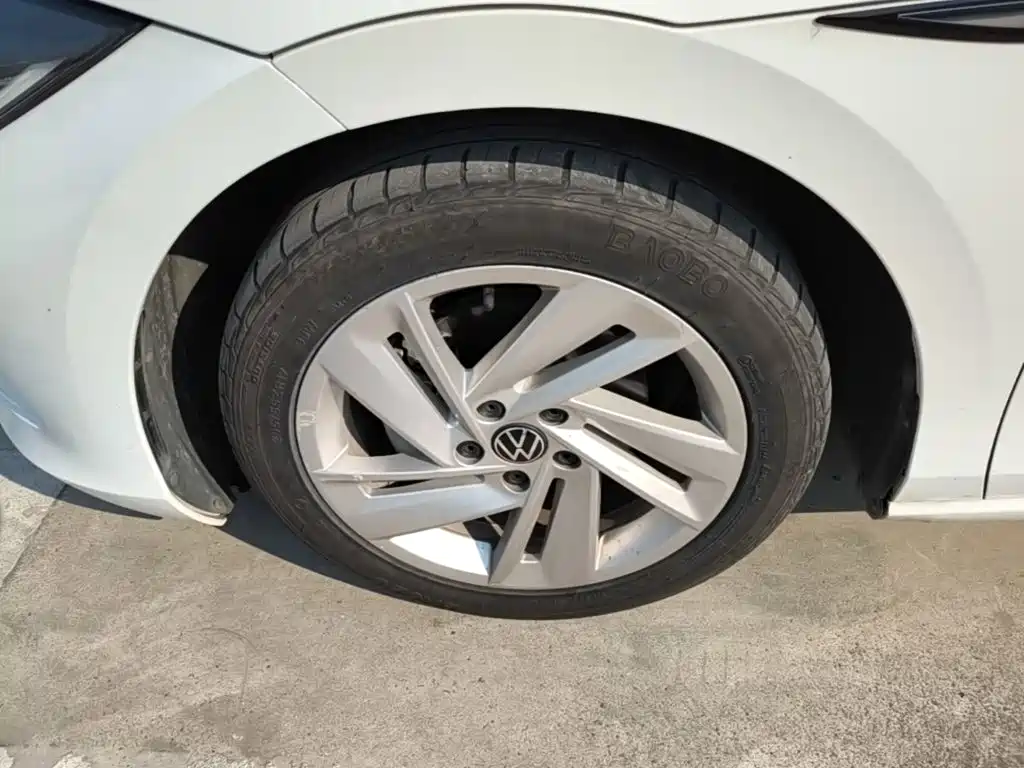 Volkswagen Lamando — миниатюра 23