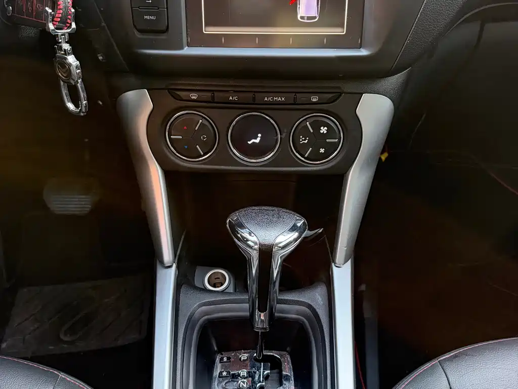 Citroen C3-XR — миниатюра 13
