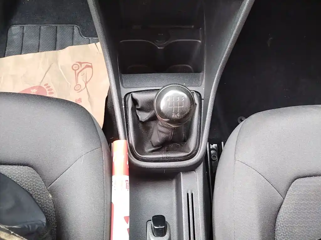Volkswagen Santana — миниатюра 14