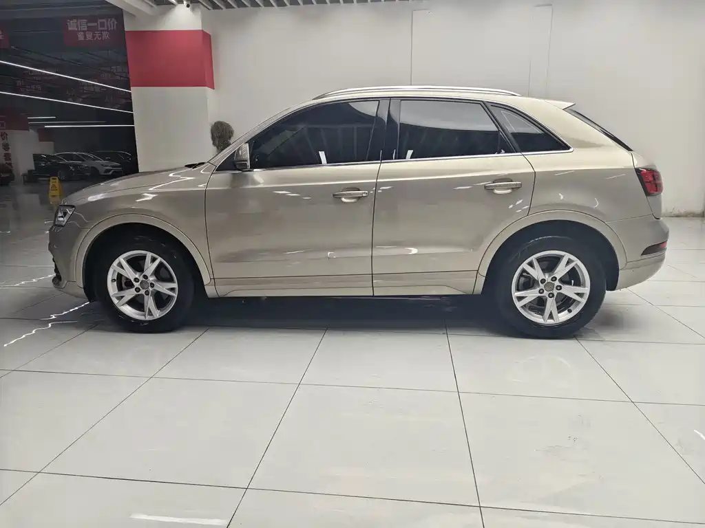 Audi Q3 — миниатюра 5