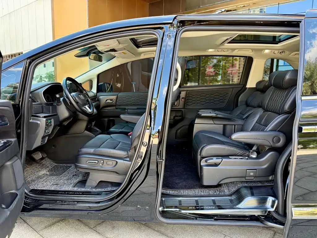 Honda Elysion — миниатюра 7