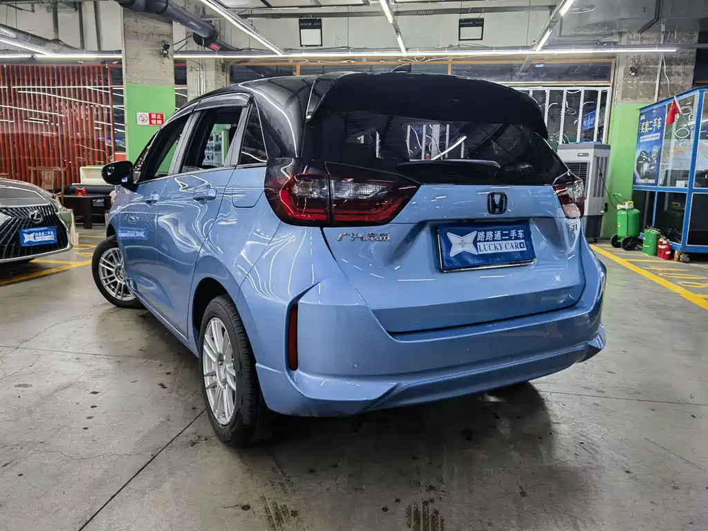 Honda Fit — миниатюра 4