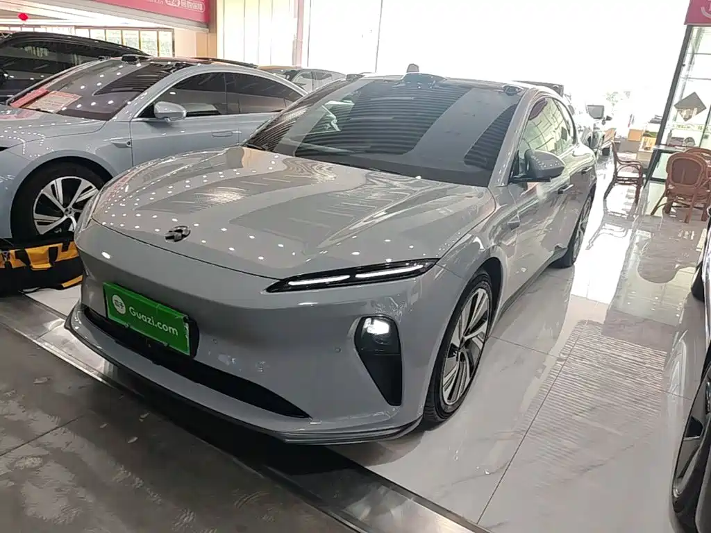 NIO ET5 — миниатюра 2