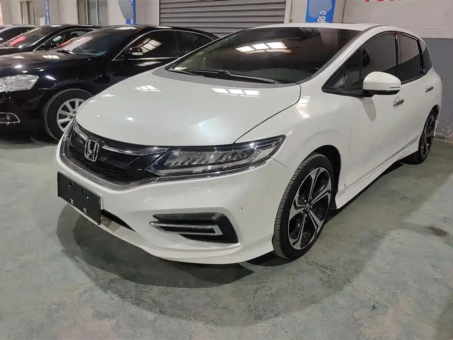 Honda Jade 2017