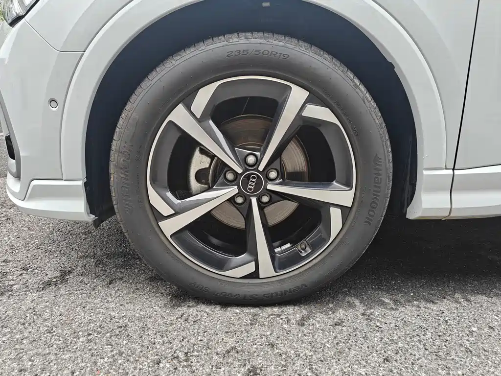 Audi Q3 — миниатюра 15