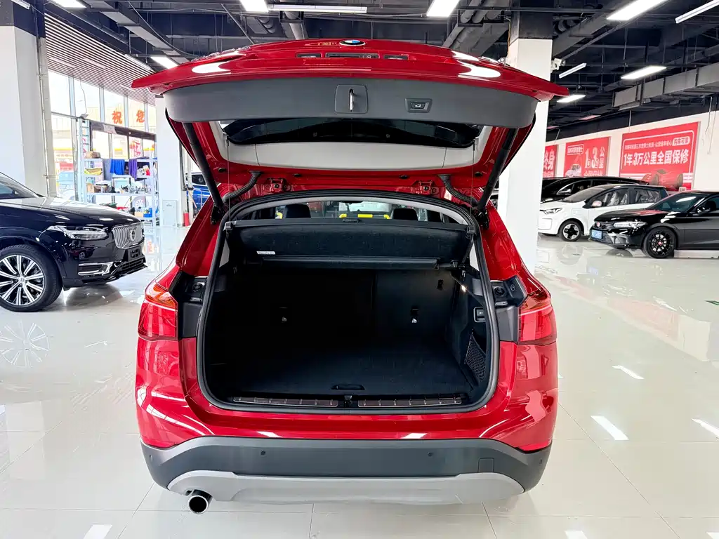 BMW X1 — миниатюра 13