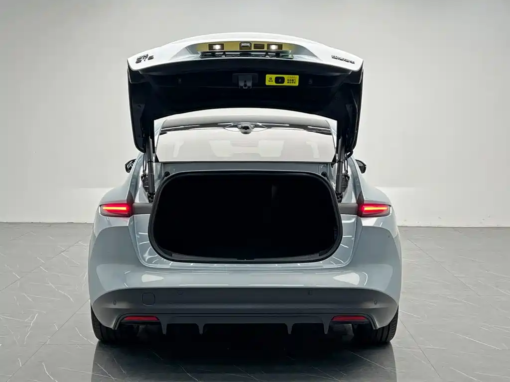 NIO ET5 — миниатюра 11