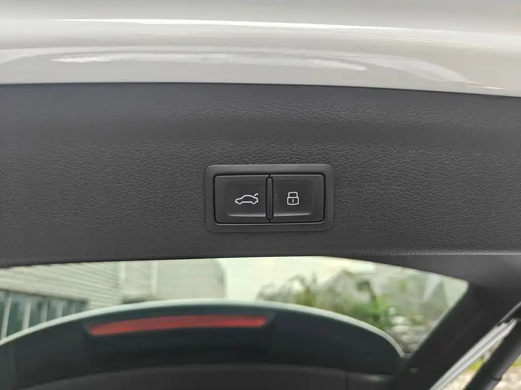 Audi Q3 — миниатюра 12