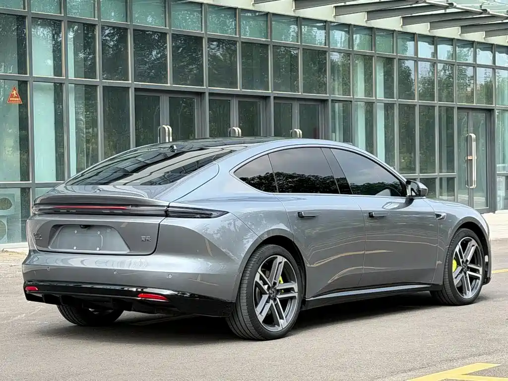 NIO ET5 — миниатюра 4