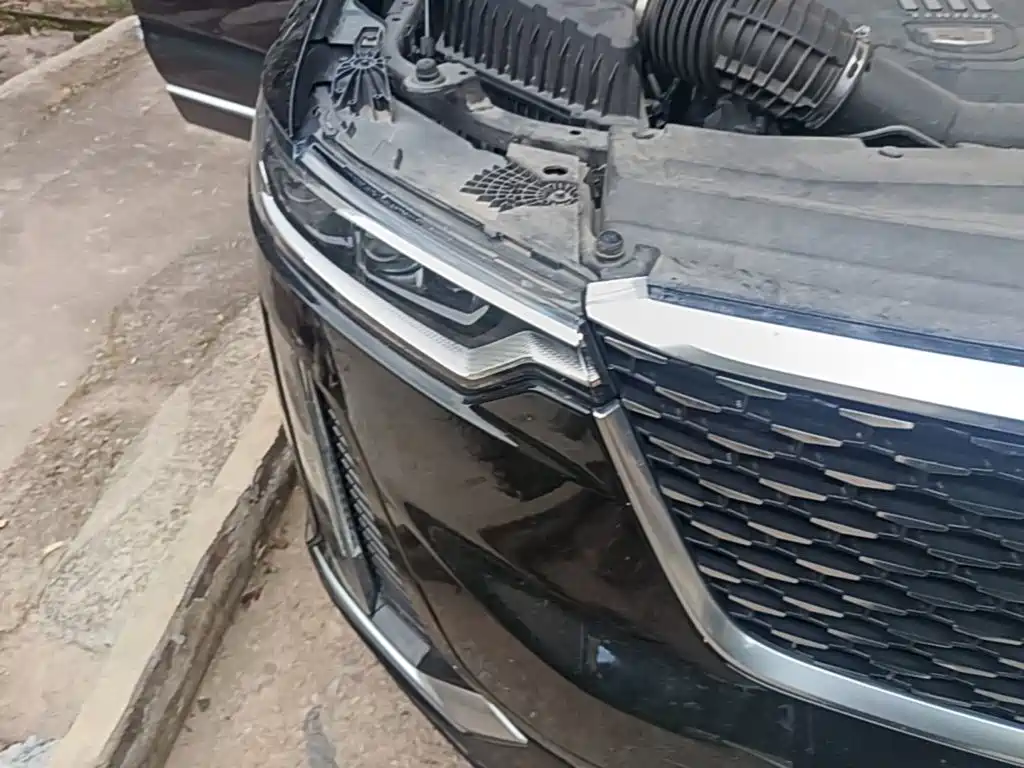 Cadillac XT6 — миниатюра 11