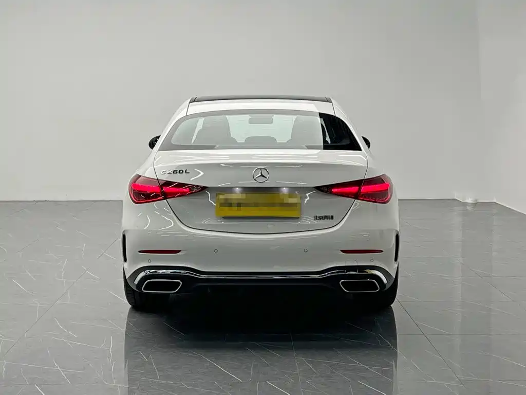 Mercedes-Benz C-Class — миниатюра 5