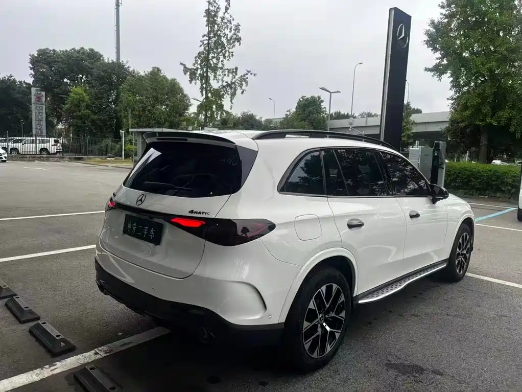 Mercedes-Benz GLC — миниатюра 9