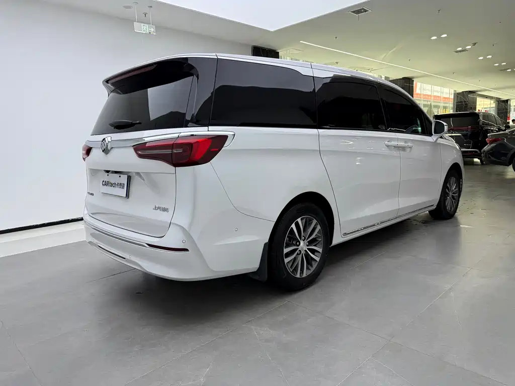 Buick GL8 2023 ES Premium