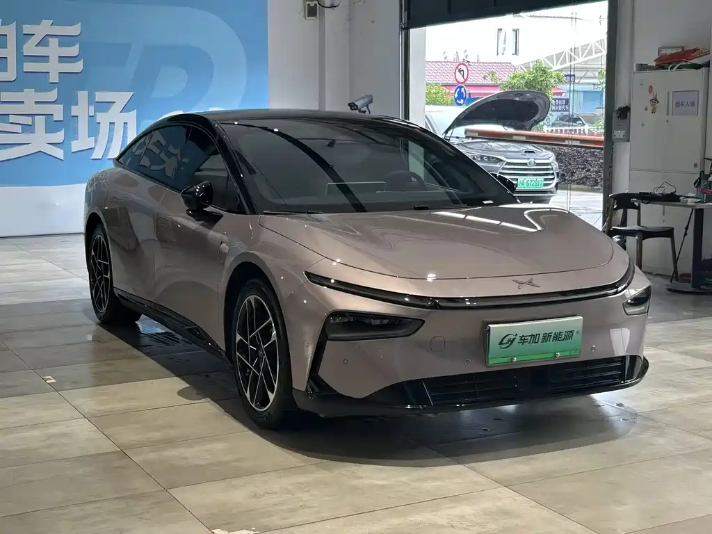 Xpeng P7 + 2024 Max