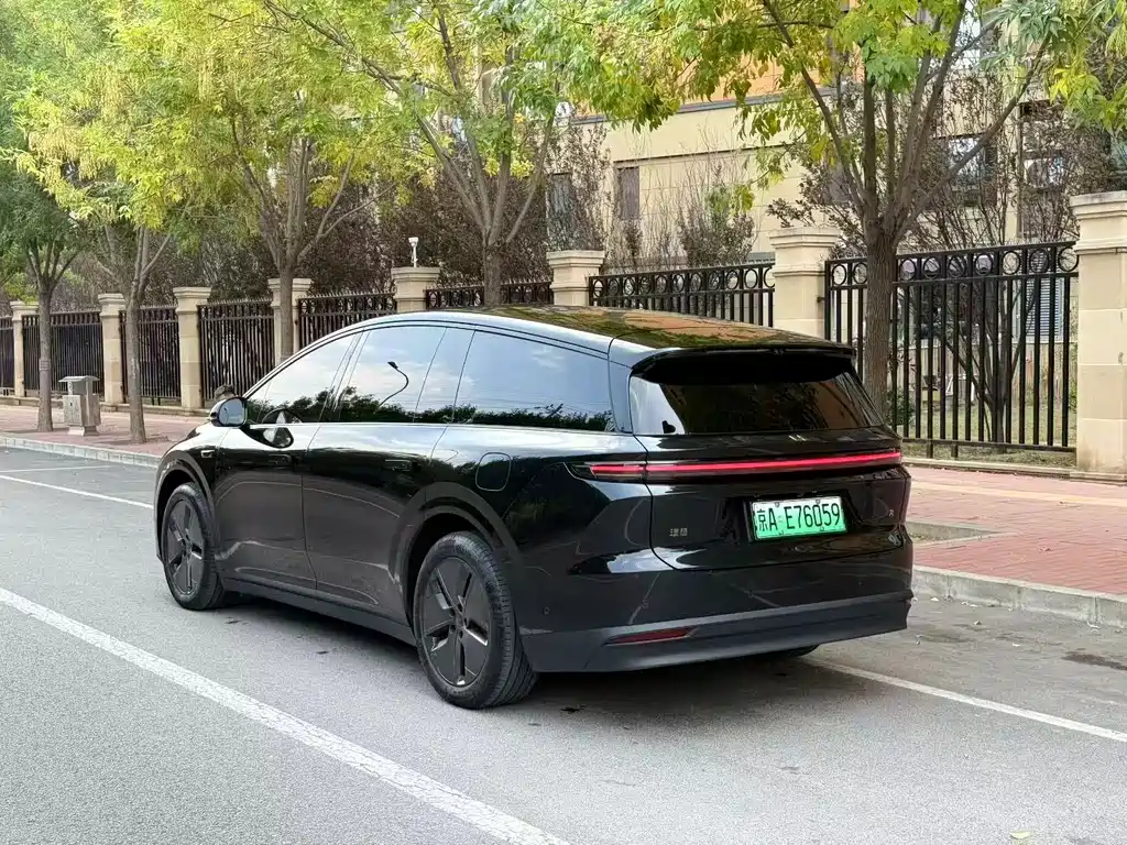 Li Auto Li i8 — миниатюра 2