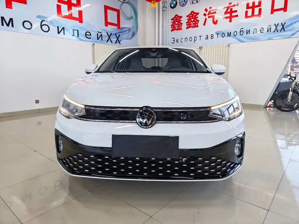 Volkswagen Lavida — миниатюра 2