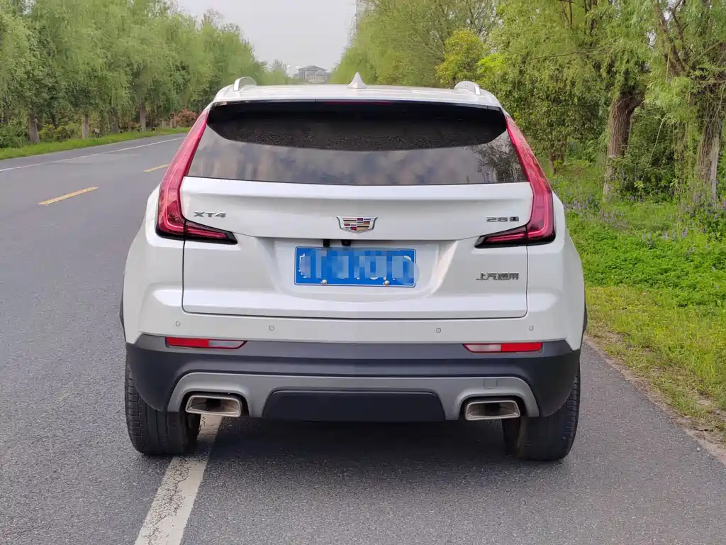 Cadillac XT4 — миниатюра 7
