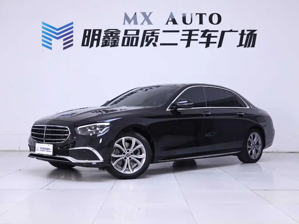Mercedes-Benz E-Class — миниатюра 2