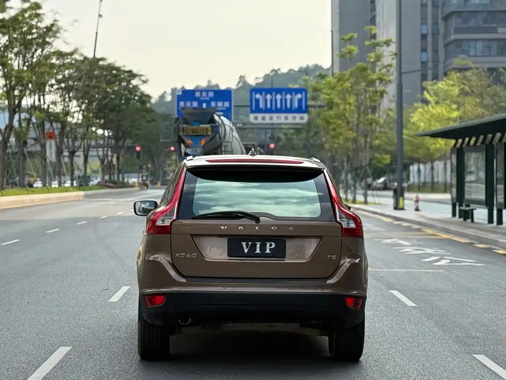 Volvo XC60 (Import) — миниатюра 7