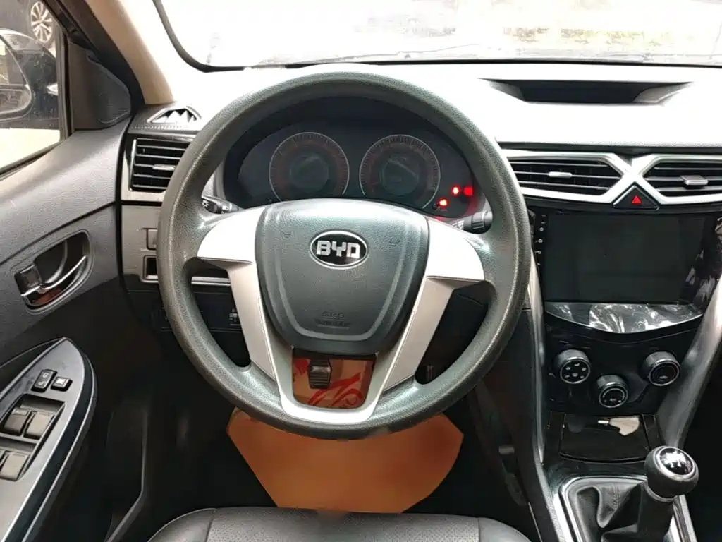 BYD F3 — миниатюра 11