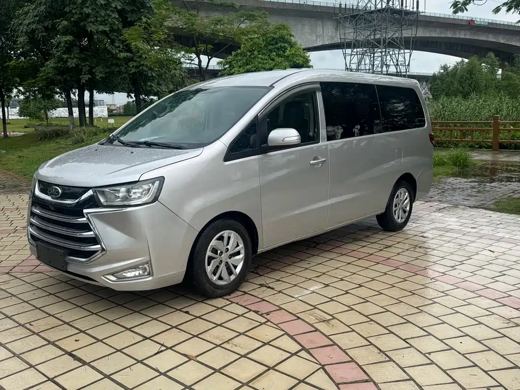 JAC Refine Refine M4 2020