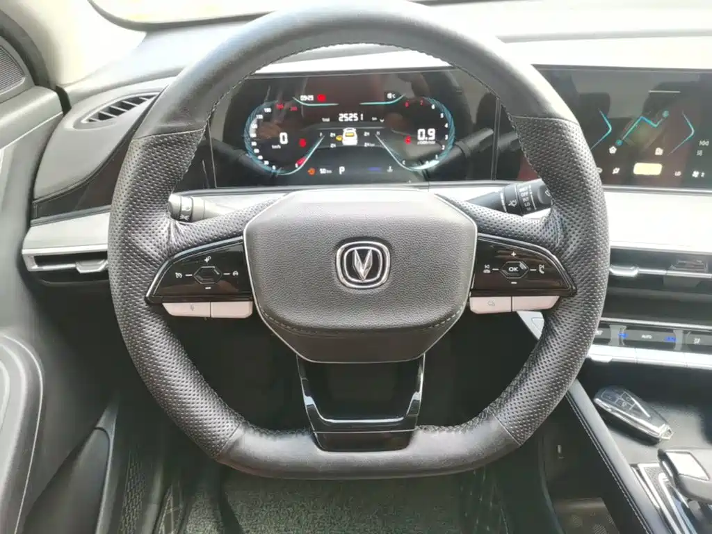 Changan Eado — миниатюра 11