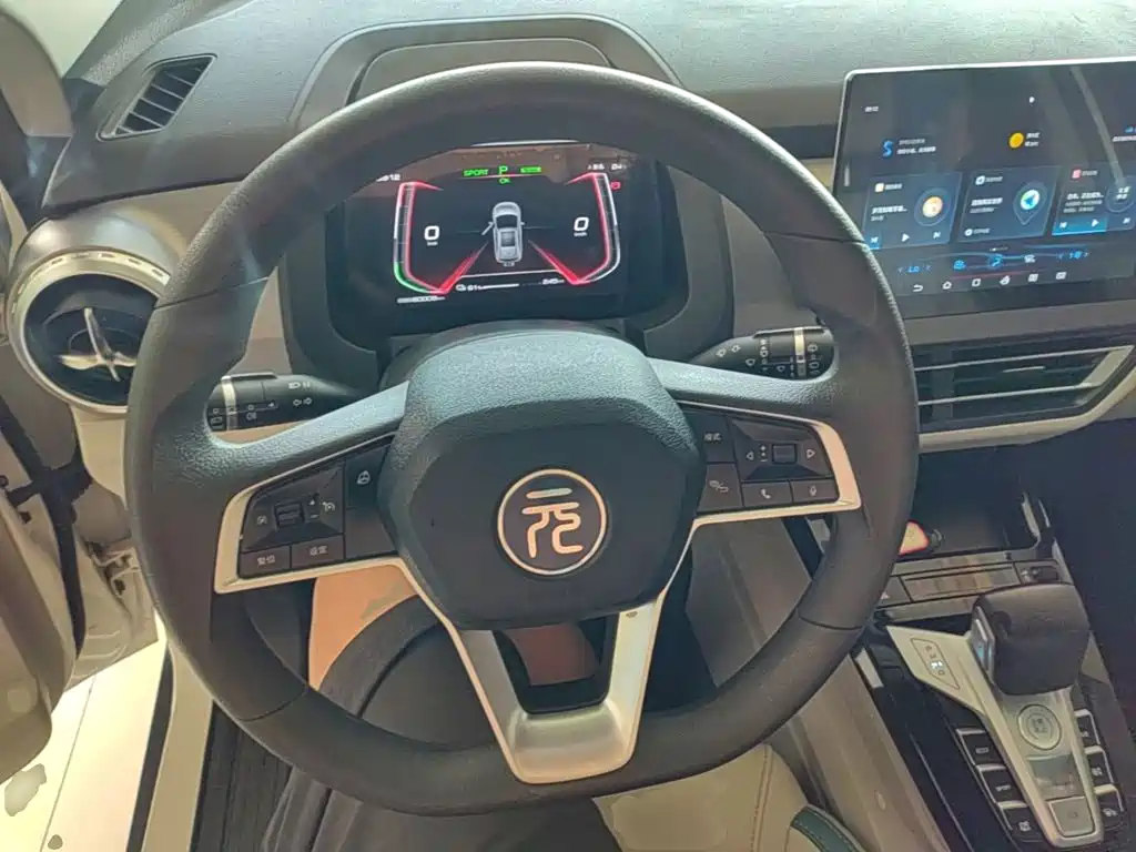 BYD Yuan Pro — миниатюра 11
