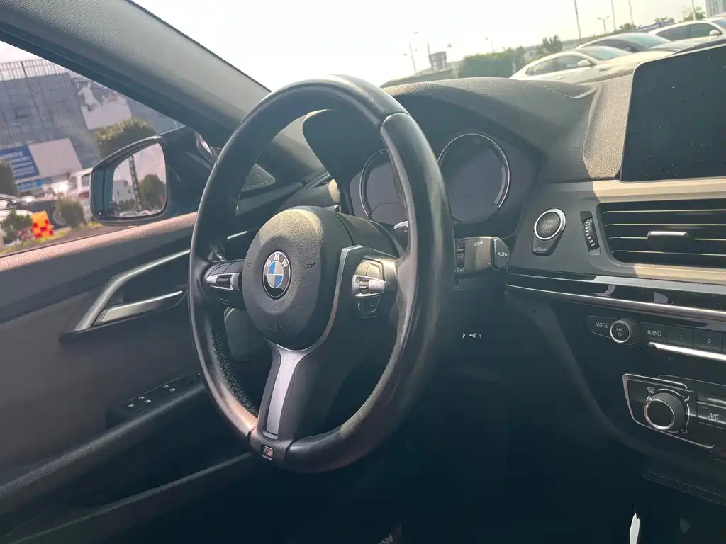 BMW 1 Series — миниатюра 10