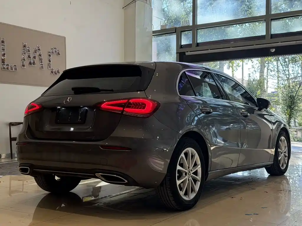 Mercedes-Benz A-Class (Import) — миниатюра 7