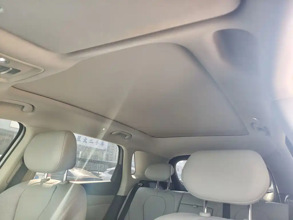 BYD Sealion 05 EV — миниатюра 13