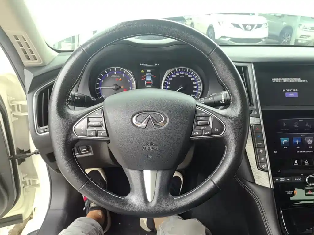 Infiniti Q50L — миниатюра 11