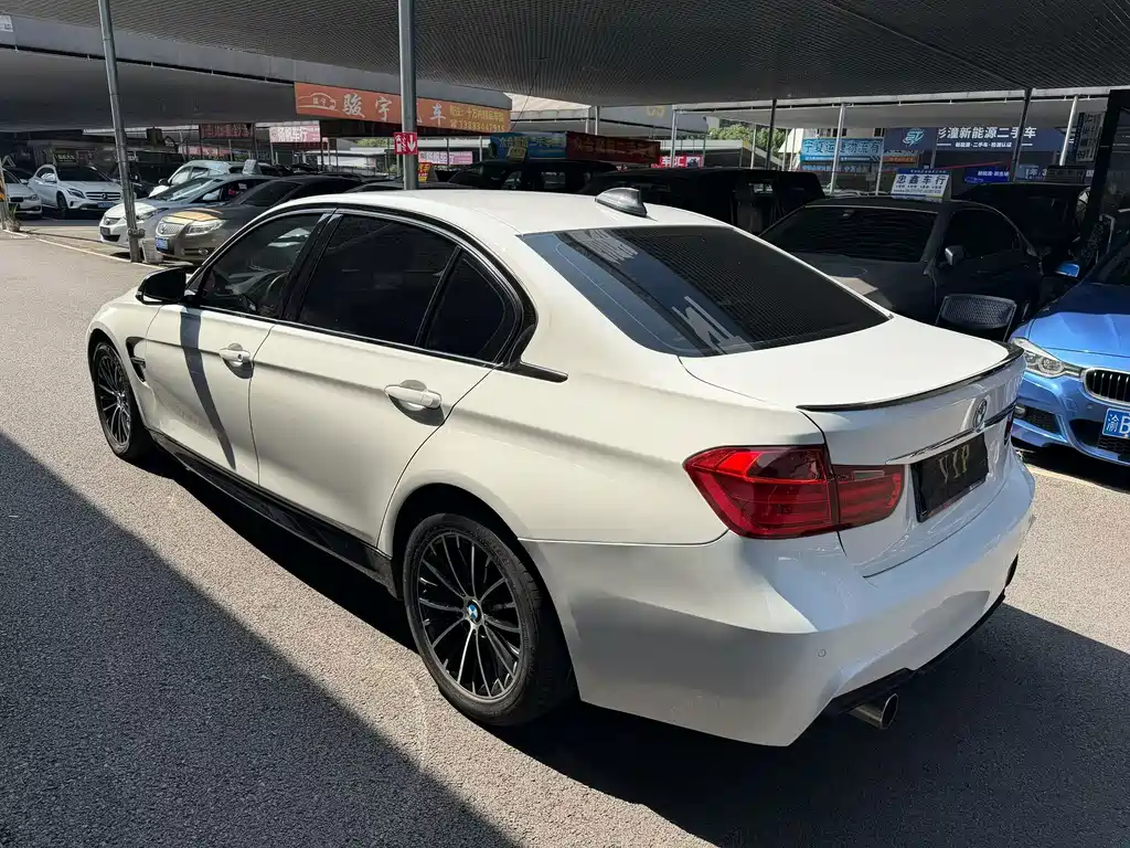 BMW 3 Series — миниатюра 7