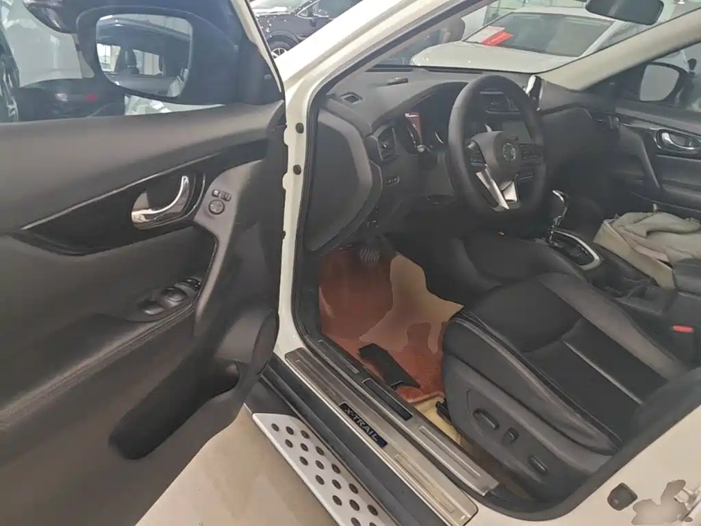 Nissan X-Trail — миниатюра 16