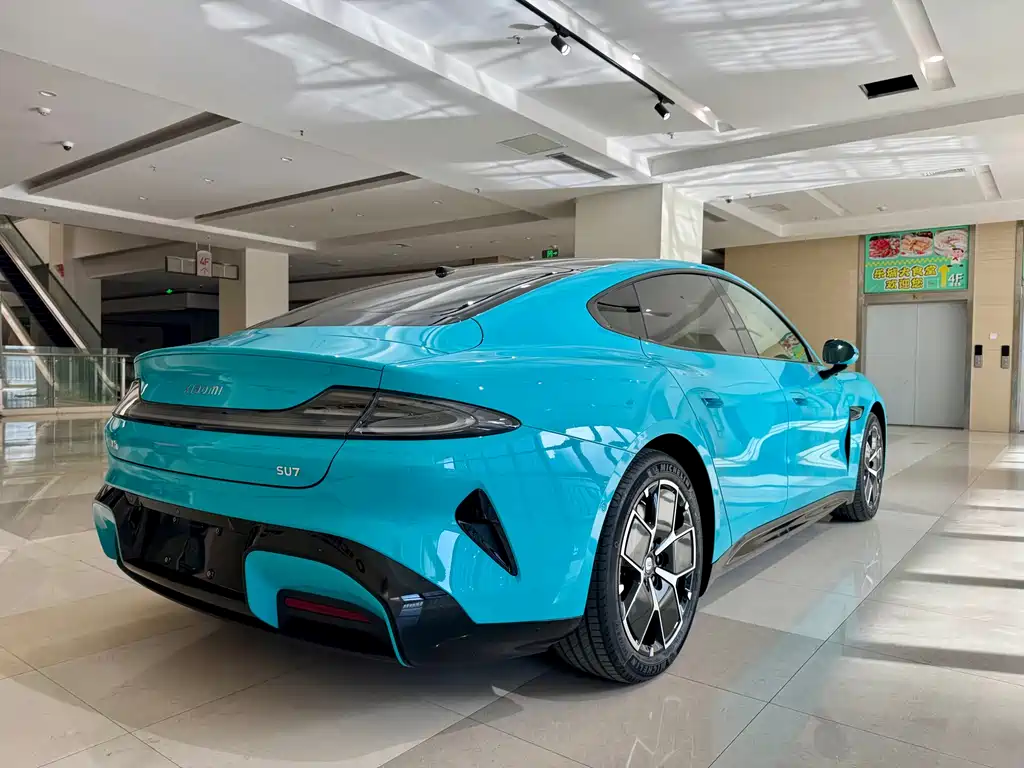 XIAOMI CAR XIAOMI SU7