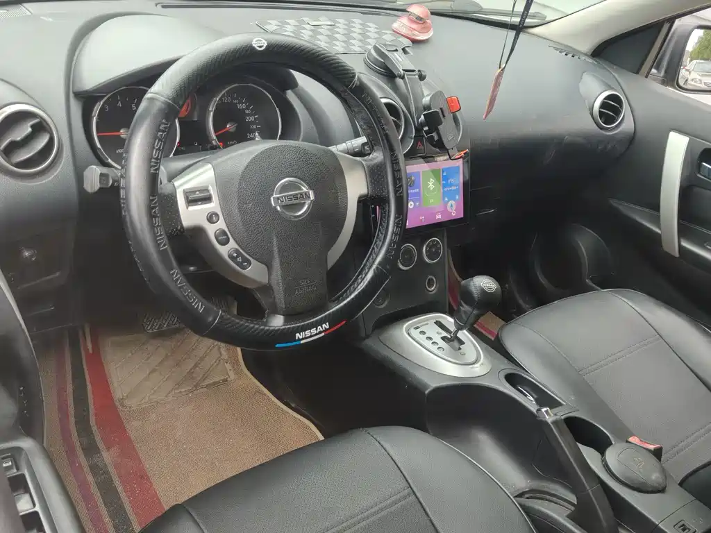 Nissan Qashqai 2010 20X CVT 2WD